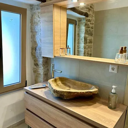 Nikolas - A Luxurious Escape With Panoramic Views Villa *