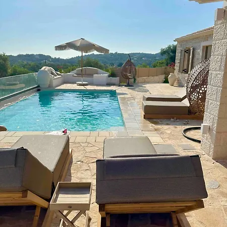Nikolas - A Luxurious Escape With Panoramic Views Villa *